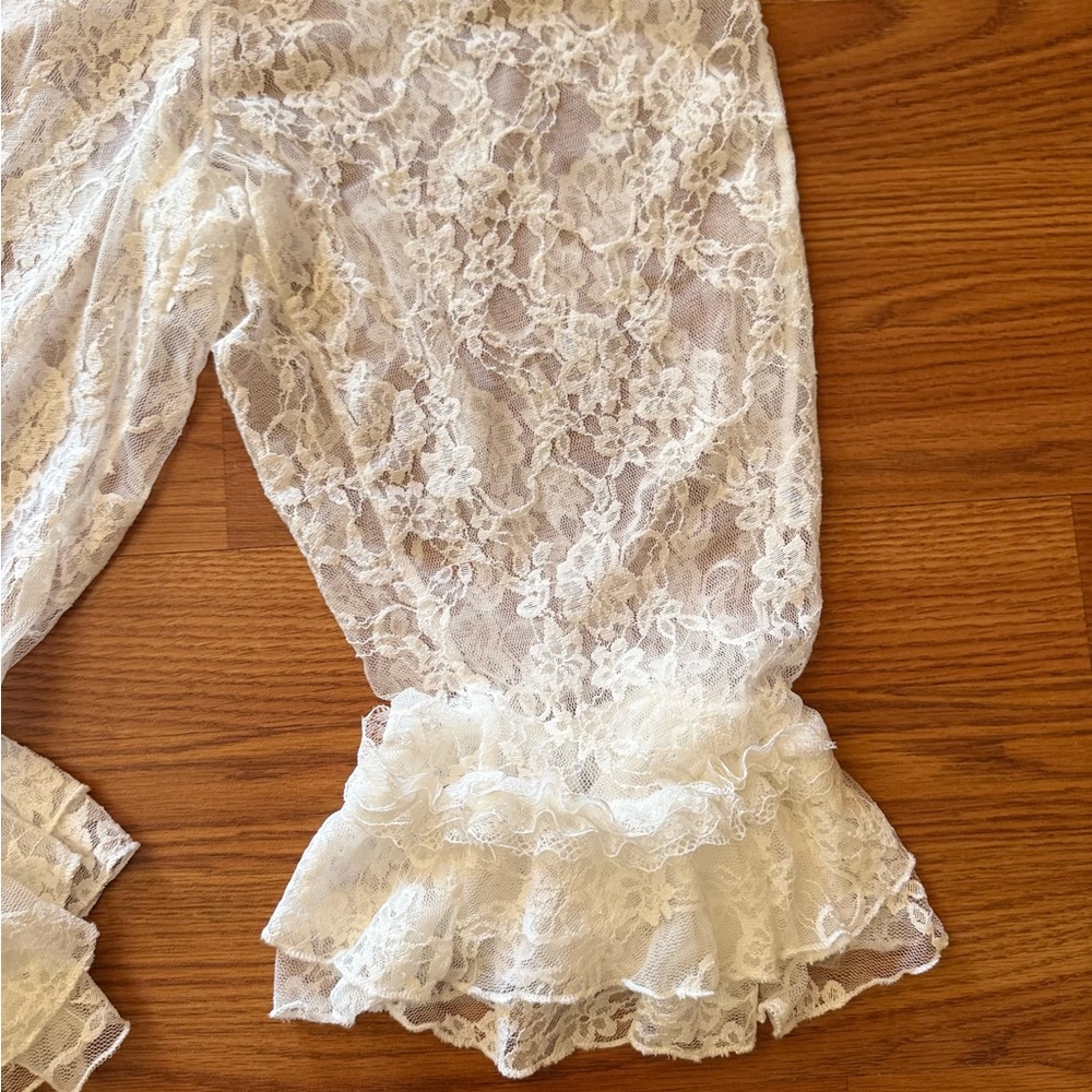 Lace Ruffle Bottoms - White - Picture 2 of 4